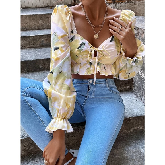 Boho Gypsy Dreamer Tops - Floral print Sweetheart Neck Ruffle Hem Blouse crop top long sleeve yellow white